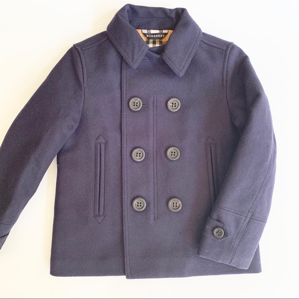 🎉🎉HP🎉🎉 NWOT Traditional Burberry Pea Coat Navy